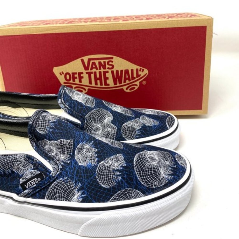 💖MEGA SALE💖VANS Men VN0A33TB9IB Classic Slip On Wireframe Skull Black - Picture 8 of 10
